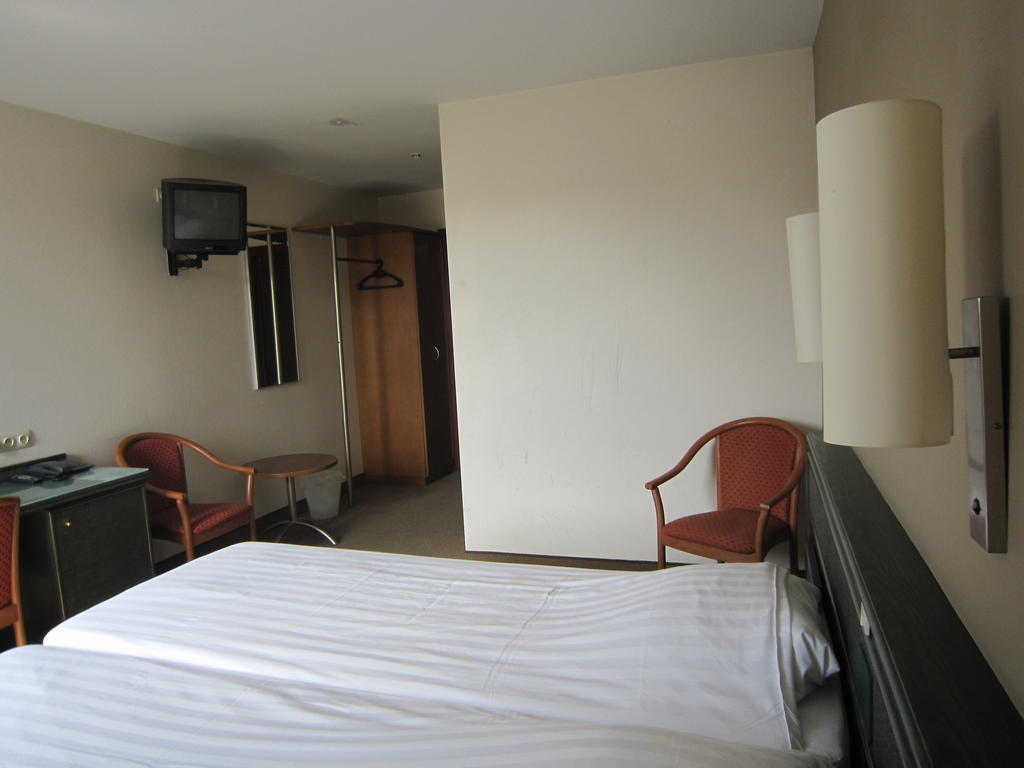 Hotel De Vrede Diksmuide Zimmer foto